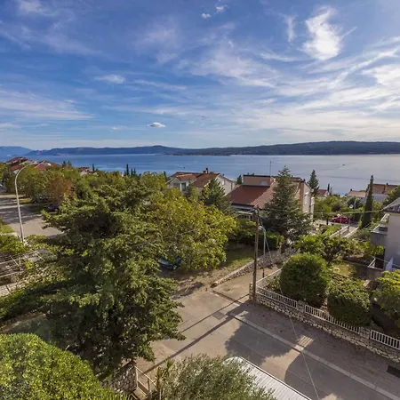 In 41667 * Crikvenica